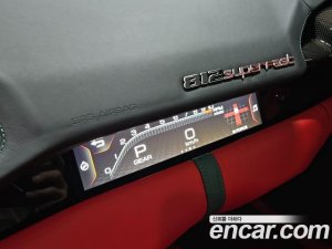 Ferrari 812 6.5 V12 2020 года из Южной Кореи