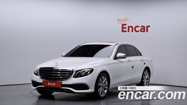 Mercedes-Benz E-Class E220d Exclusive 2019 года из Кореи
