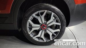 Kia Seltos Бензин 1.6 Turbo 2WD 2022 года из Южной Кореи