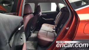 Kia Seltos Бензин 1.6 Turbo 2WD 2022 года из Южной Кореи