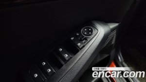 Kia Seltos Бензин 1.6 Turbo 2WD 2022 года из Южной Кореи