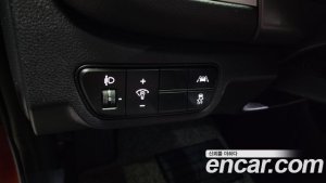 Kia Seltos Бензин 1.6 Turbo 2WD 2022 года из Южной Кореи