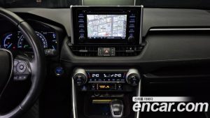 Toyota RAV4 2.5 4WD HYBRID 2021 года из Южной Кореи