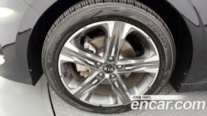 Kia K5 2.0 2020 года из Южной Кореи