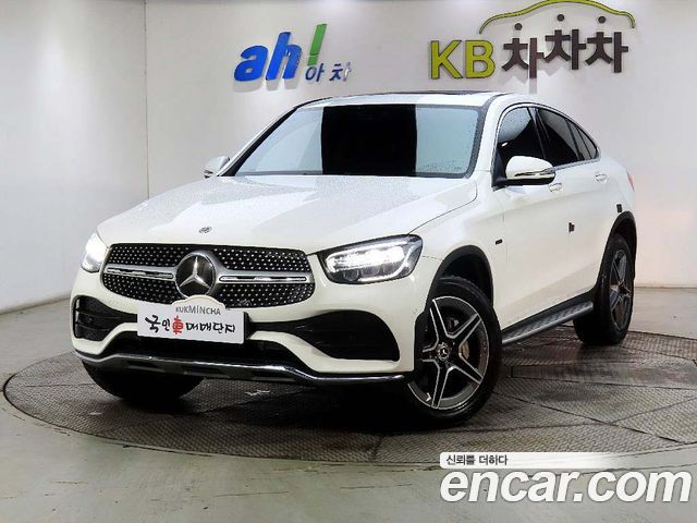 Mercedes-Benz GLC-Class GLC300e 4MATIC Coupe 2020 года из Кореи