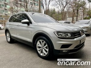 Volkswagen Tiguan 2.0 TDI Premium 2020 года из Южной Кореи