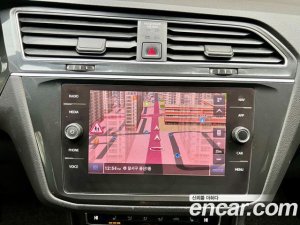 Volkswagen Tiguan 2.0 TDI Premium 2020 года из Южной Кореи