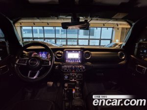 Jeep Wrangler 2.0 Overland 4Door 2021 года из Южной Кореи