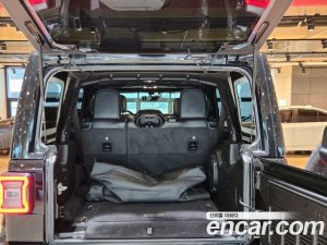 Jeep Wrangler 2.0 Overland 4Door 2021 года из Южной Кореи
