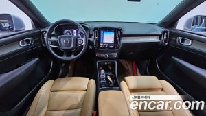Volvo XC40 T4 Inscription 2020 года из Южной Кореи