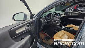 Volvo XC40 T4 Inscription 2020 года из Южной Кореи