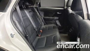 Kia Niro 1.6 HEV 2021 года из Южной Кореи