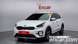 Kia Niro 1.6 HEV 2020 года из Южной Кореи