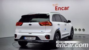 Kia Niro 1.6 HEV 2020 года из Южной Кореи