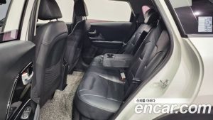 Kia Niro 1.6 HEV 2020 года из Южной Кореи