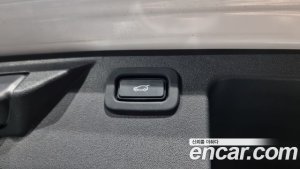 Land Rover Discovery Sport D180 SE 2020 года из Южной Кореи