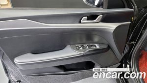 Kia K5 1.6 Turbo 2020 года из Южной Кореи