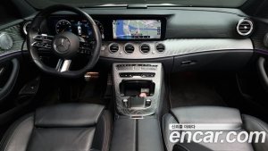 Mercedes-Benz E-Class E350 4MATIC AMG Line Edition 2021 года из Южной Кореи