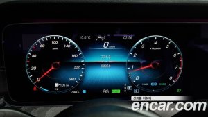 Mercedes-Benz E-Class E350 4MATIC AMG Line Edition 2021 года из Южной Кореи
