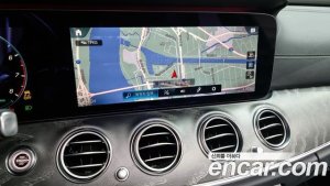 Mercedes-Benz E-Class E350 4MATIC AMG Line Edition 2021 года из Южной Кореи