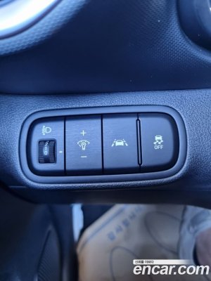 Hyundai Venue 1.6 Modern 2020 года из Южной Кореи