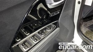 Kia Niro Noblesse 2022 года из Южной Кореи