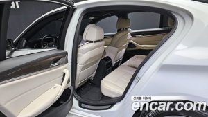 BMW 5-Series 520i M Sport 2020 года из Южной Кореи