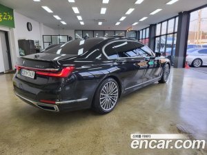 BMW 7-Series 740Li xDrive Design Pure Excellence 2021 года из Южной Кореи