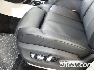 Rolls-Royce Phantom 6.7 V12 2021 года из Южной Кореи