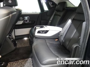 Rolls-Royce Phantom 6.7 V12 2021 года из Южной Кореи