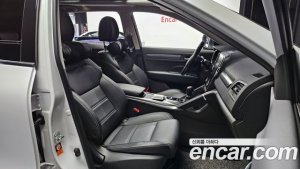 Renault-KoreaSamsung QM6 2.0 GDe LE 2WD 2020 года из Южной Кореи