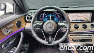 Mercedes-Benz E-Class E250 Exclusive 2021 года из Южной Кореи