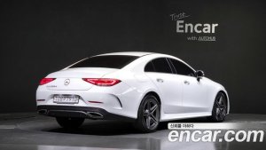 Mercedes-Benz CLS-Class CLS300d AMG Line 2020 года из Южной Кореи