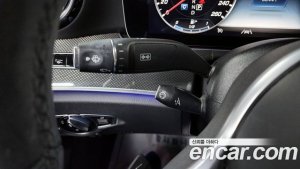 Mercedes-Benz CLS-Class CLS300d AMG Line 2020 года из Южной Кореи