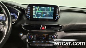 Hyundai Santafe Дизель 2.0 2WD 2020 года из Южной Кореи