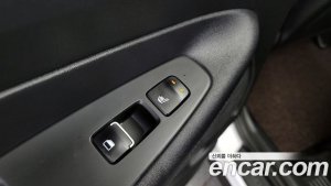 Hyundai Santafe Дизель 2.0 2WD 2020 года из Южной Кореи