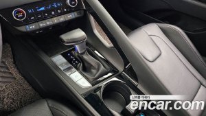 Hyundai AVANTE 1.6 2021 года из Южной Кореи