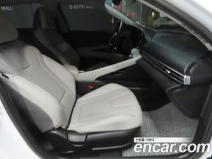 Hyundai AVANTE 1.6 2021 года из Южной Кореи