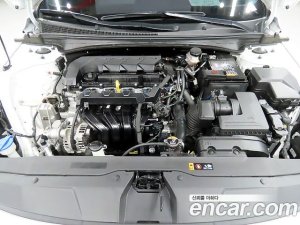 Hyundai AVANTE 1.6 2021 года из Южной Кореи