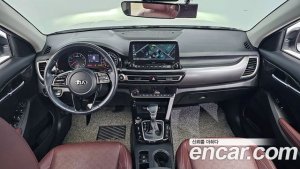 Kia Seltos Бензин 1.6 Turbo 2WD 2021 года из Южной Кореи