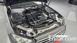 Mercedes-Benz E-Class E250 Exclusive 2021 года из Южной Кореи