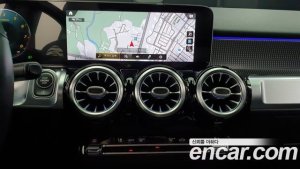 Mercedes-Benz GLB-Class GLB220 2020 года из Южной Кореи