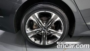 Kia K5 2.0 2020 года из Южной Кореи