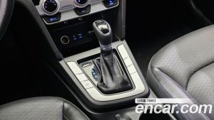 Hyundai AVANTE 1.6 2020 года из Южной Кореи