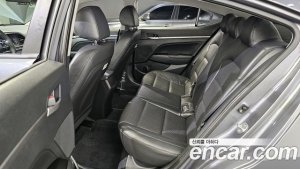 Hyundai AVANTE 1.6 2020 года из Южной Кореи