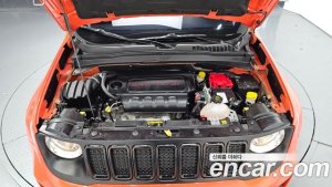 Jeep Renegade 2.4 Longitude 2020 года из Южной Кореи