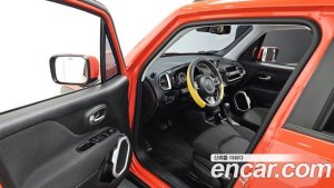 Jeep Renegade 2.4 Longitude 2020 года из Южной Кореи