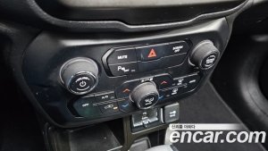 Jeep Renegade 2.4 Longitude 2020 года из Южной Кореи