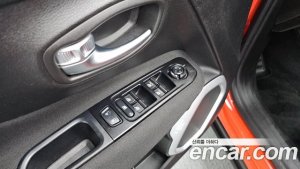 Jeep Renegade 2.4 Longitude 2020 года из Южной Кореи