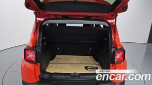 Jeep Renegade 2.4 Longitude 2020 года из Южной Кореи